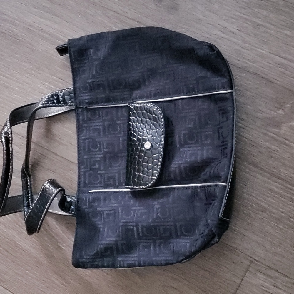 Liz & Co. Purse - Picture 1 of 1